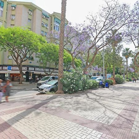 Holidays2Malaga Goya - Zona Huelin & 500 Mts De La Playa Apartment Bagian luar foto