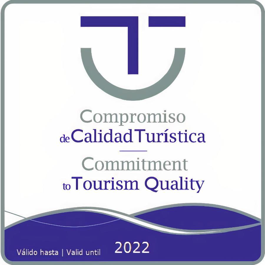 Holidays2Malaga Goya - Zona Huelin & 500 Mts De La Playa Apartment Bagian luar foto