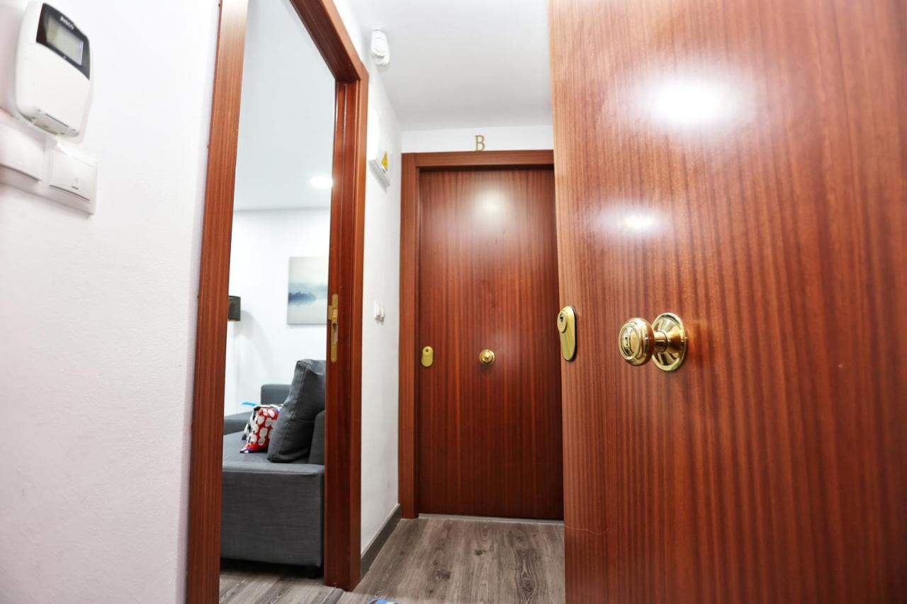 Holidays2Malaga Goya - Zona Huelin & 500 Mts De La Playa Apartment Bagian luar foto