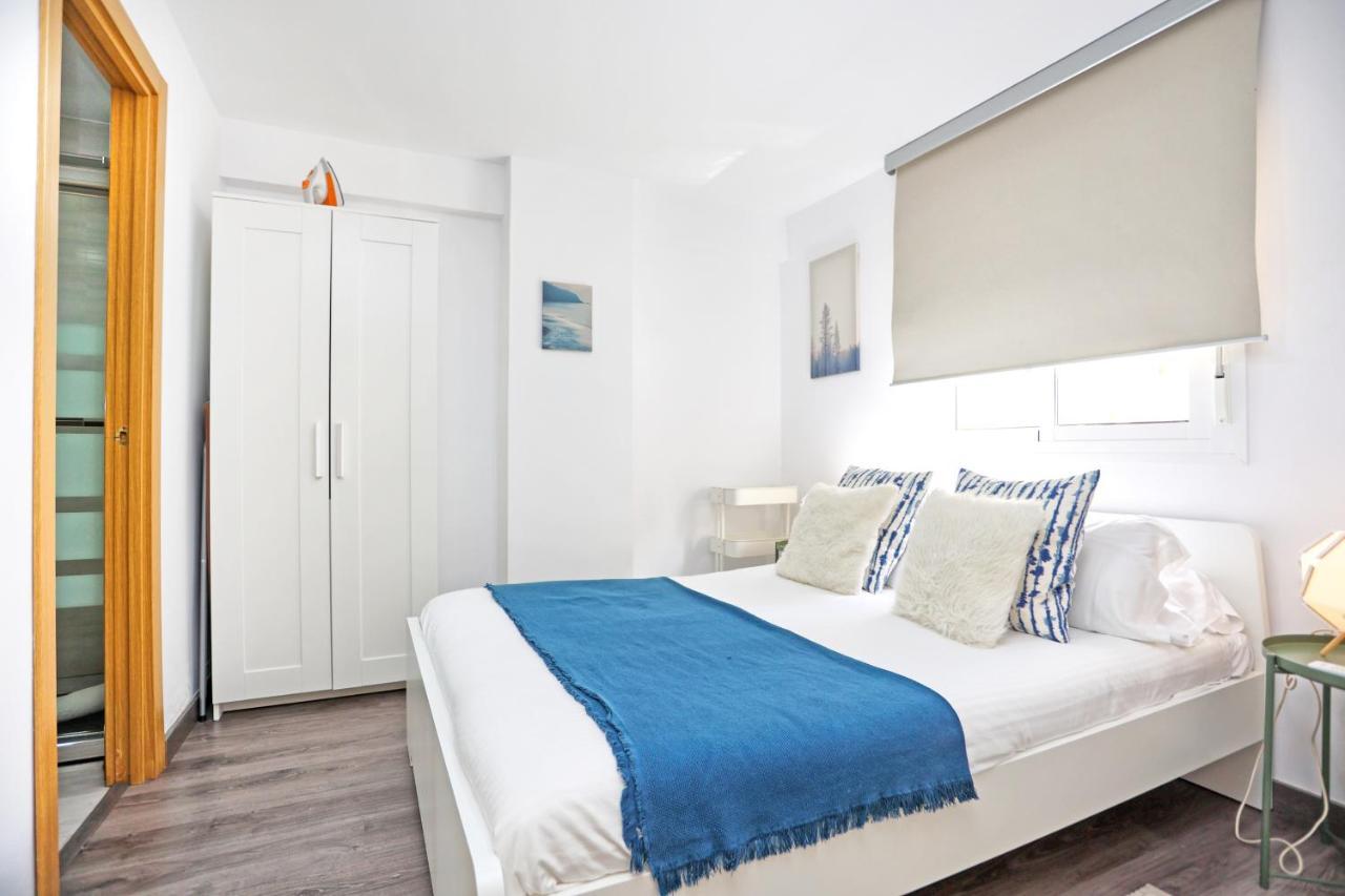 Holidays2Malaga Goya - Zona Huelin & 500 Mts De La Playa Apartment Bagian luar foto